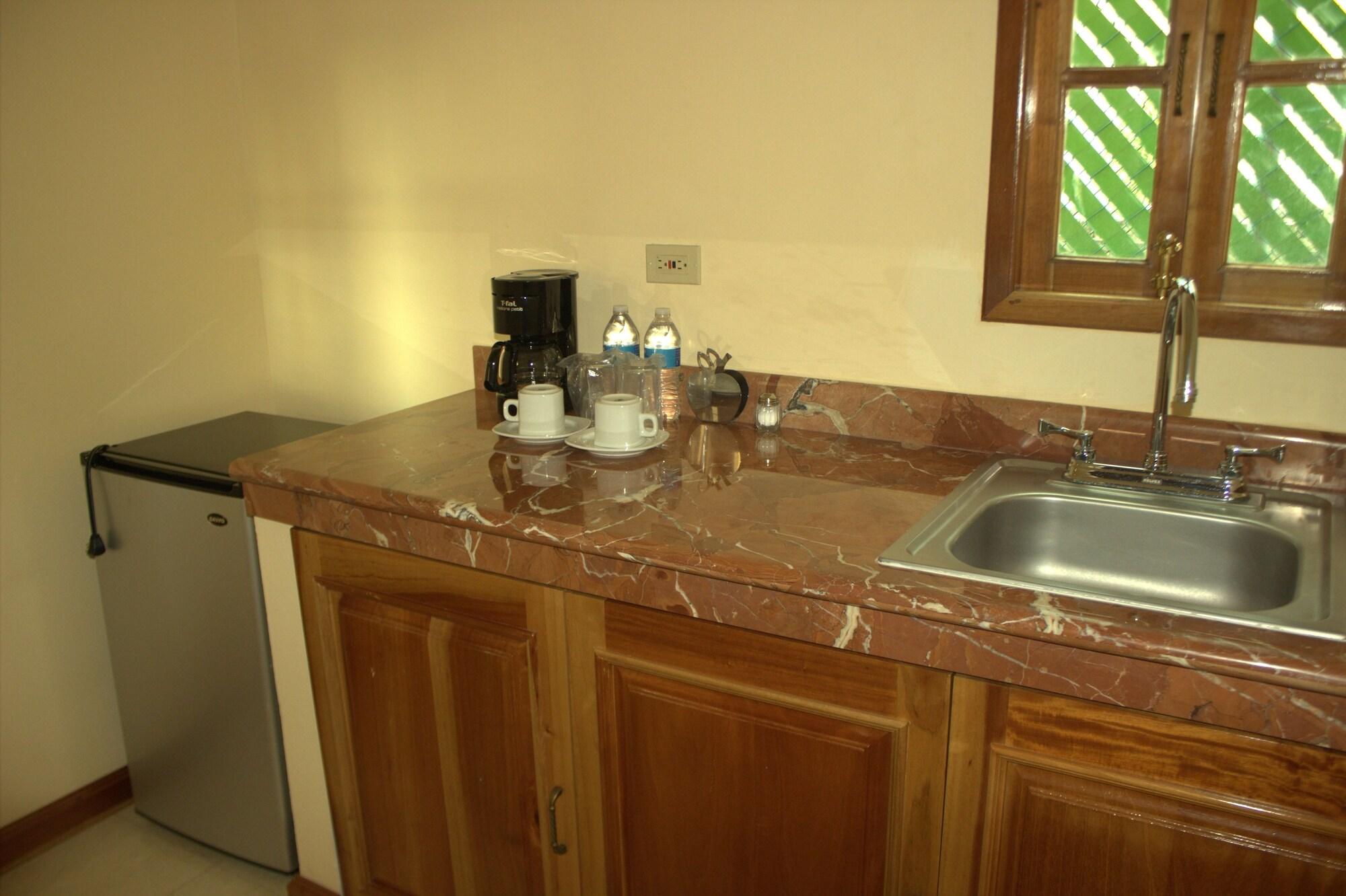 Cancun International Suites Εξωτερικό φωτογραφία
