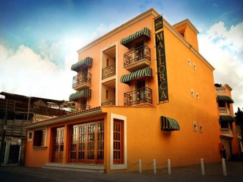 Cancun International Suites Εξωτερικό φωτογραφία